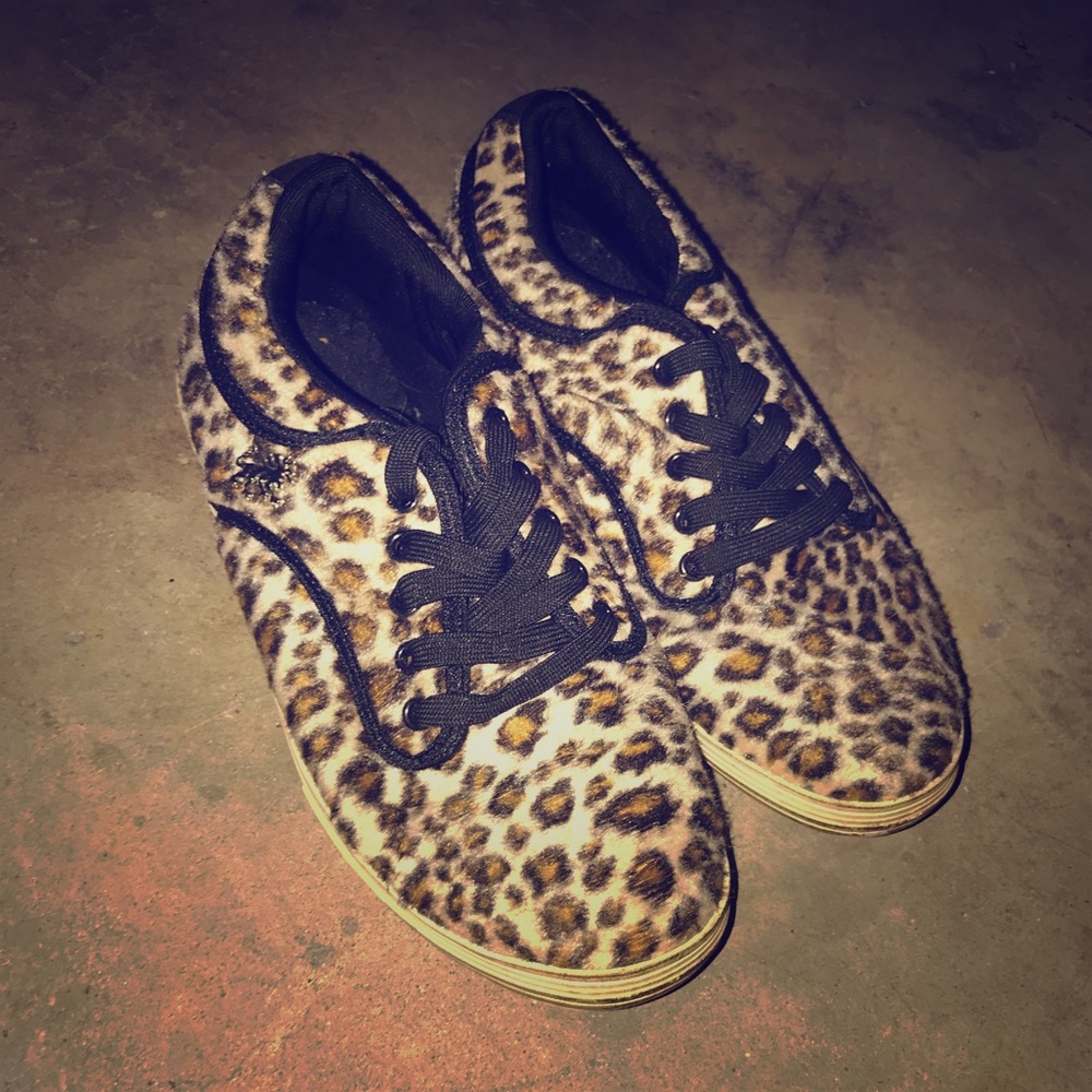 Deb Sneakers
